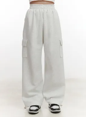 Pocketed Wide-Fit Cargo Sweatpants CF527